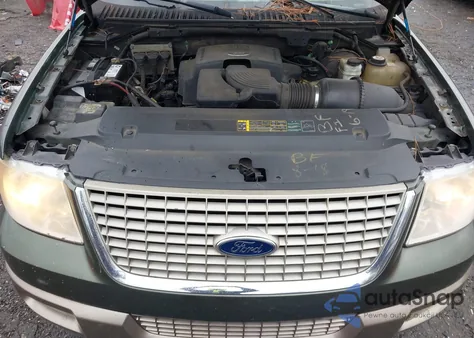 2004 Ford Expedition Eddie Bauer from USA, damaged, VIN 1FMFU17L54LB81875